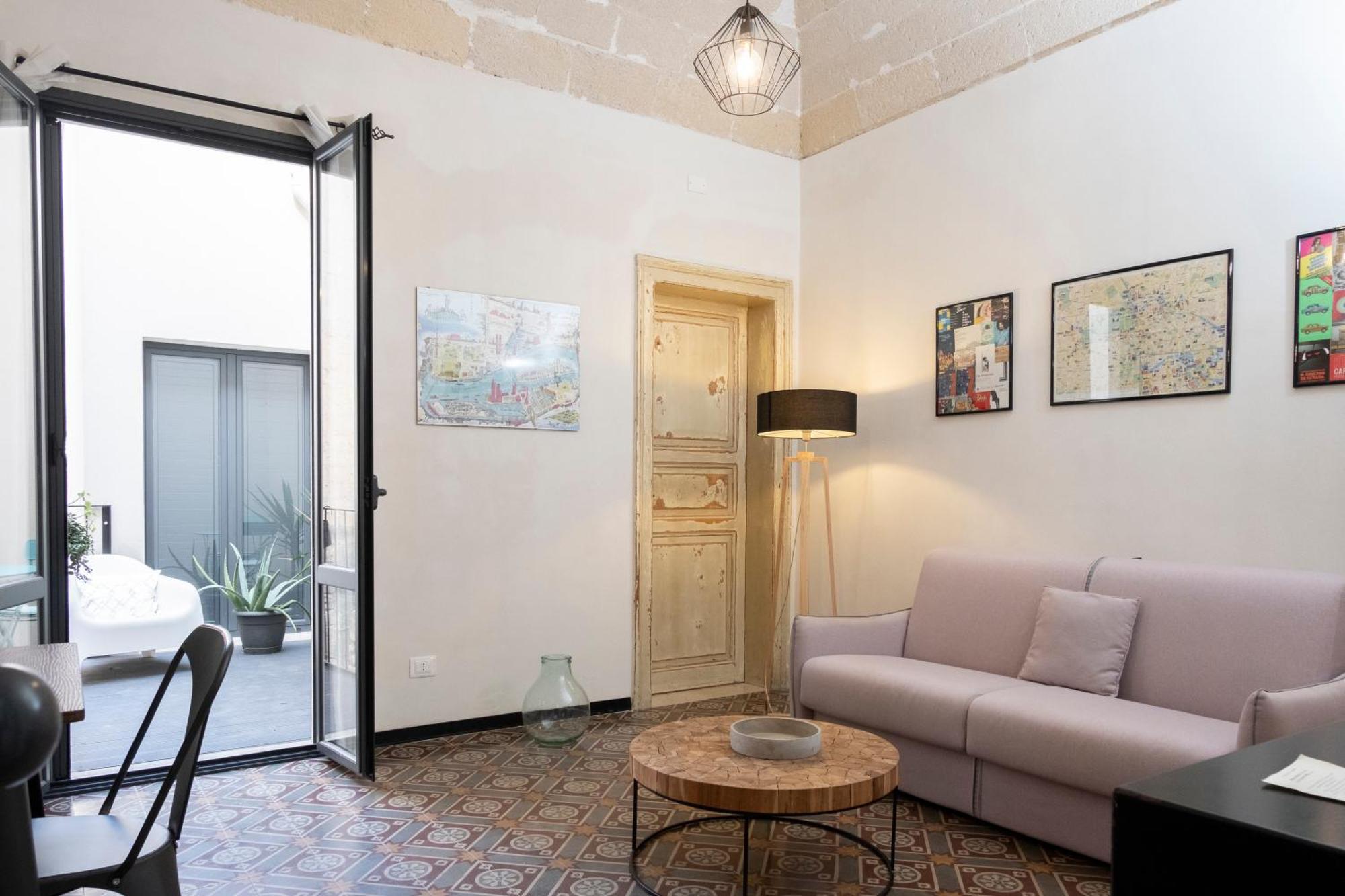 Bassi77 - Rooms & Apartments Trapani Eksteriør billede
